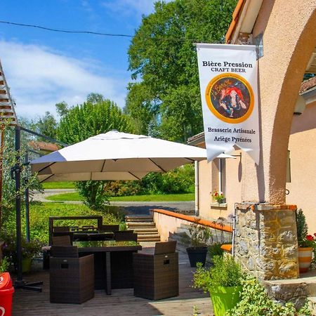 Camping - Piscine - Ccbaieb Montjoie-en-Couserans エクステリア 写真