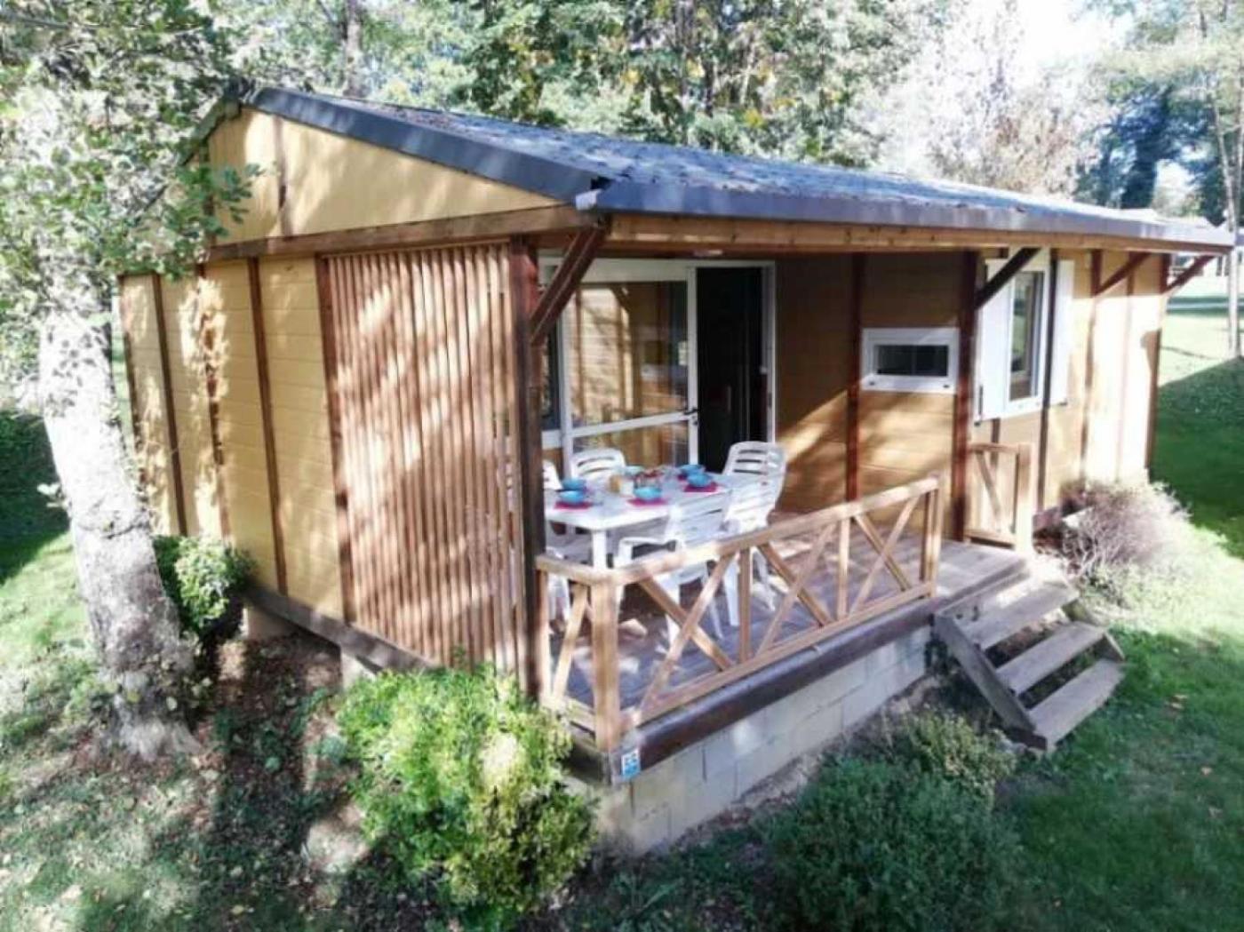Camping - Piscine - Ccbaieb Montjoie-en-Couserans エクステリア 写真